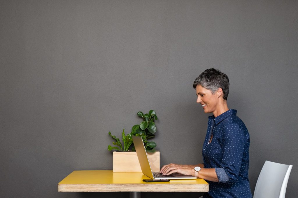 woman on laptop at desk